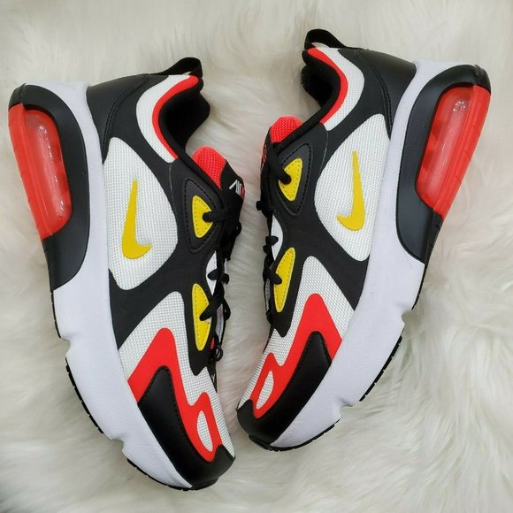 Nike Air Max 200 - Picture 2 of 11